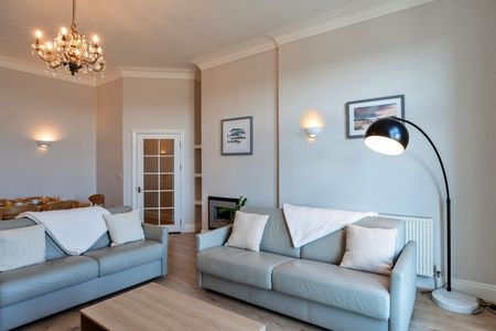 King Edward Crescent - Photo 5