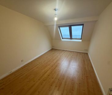 3 bedroom maisonette to rent - Photo 5