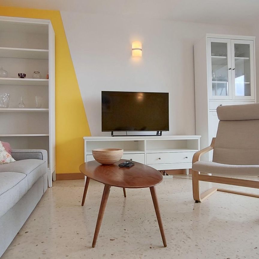 Apartment - Puerto de La Cruz (Distrito San Antonio - Las Arenas) - Photo 1