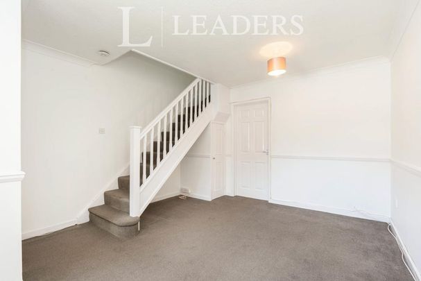 2 bedroom house to rent - Photo 1