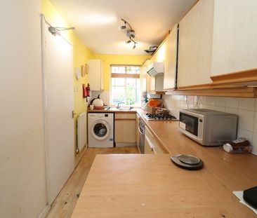 Room in a Shared House, Ann Moss Way, SE16 - Photo 6