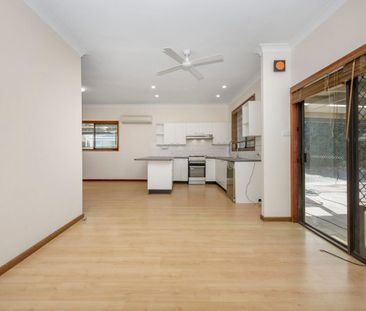 19 York Crescent, Belmont North, NSW 2280 - Photo 5