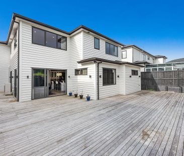 Self-contained granny flat available. - Photo 4