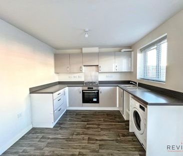 3 bedroom semi-detached house to rent - Photo 1