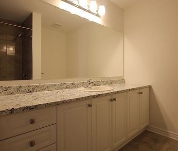 536 lilith street - Photo 3