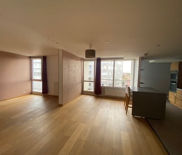 Location Appartement 4 pièces 84m² LA MADELEINE 59110 - Photo 2