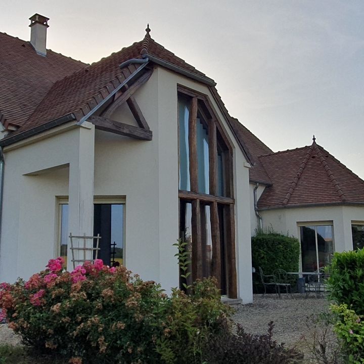 Wonen in Bourgondië, het huis ligt in Frankrijk. - Photo 1