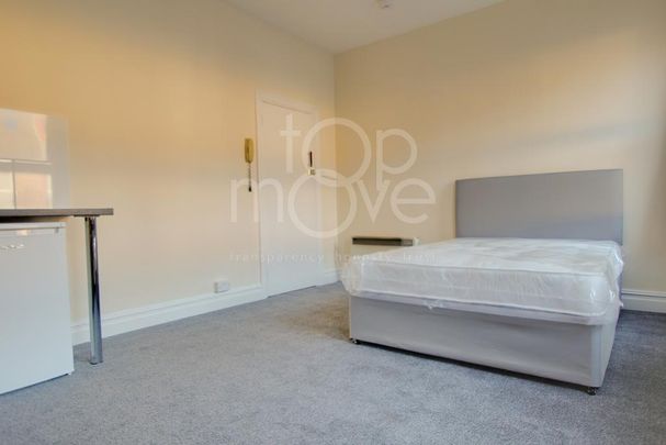 House share to rent - Photo 1