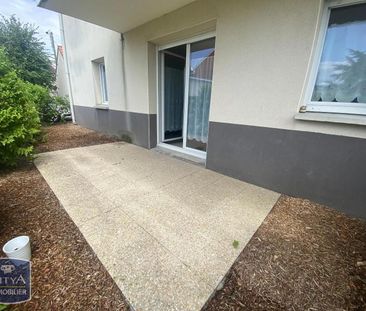 Location Appartement 2 pièces 47m² QUIEVRECHAIN 59920 - Photo 6