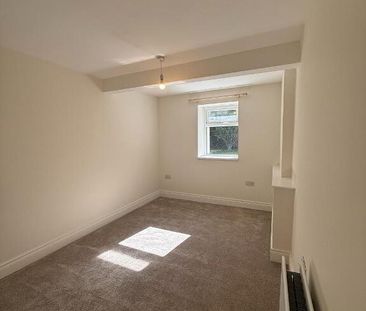32 Springvale Road, Ballywalter, BT22 2RS - Photo 4