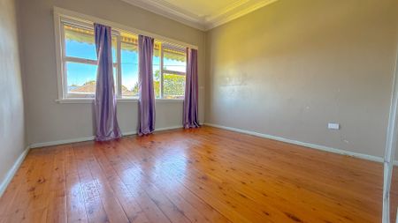 3 BEDROOM HOUSE - READY TO MOVE IN - Photo 5