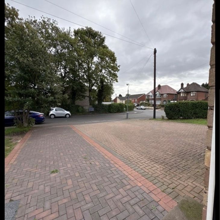 Room in a Shared House, Rathbone Close, B5 - Photo 1