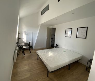 Location Appartement 2 pièces 36m² LILLE 59000 - Photo 3