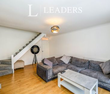 2 bedroom house to rent Samuel Road, Portsmouth, PO1 - Photo 1