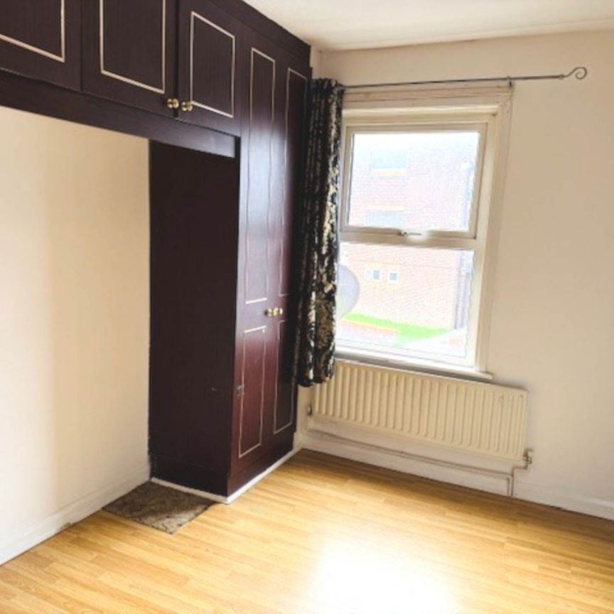 Abercromby Avenue, High Wycombe - Photo 1