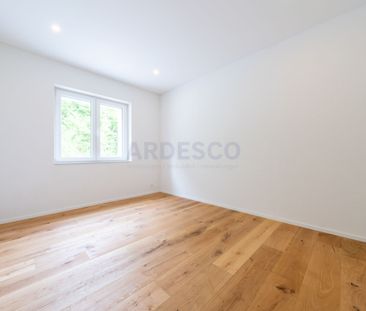 Beautifully renovated home! - Photo 3