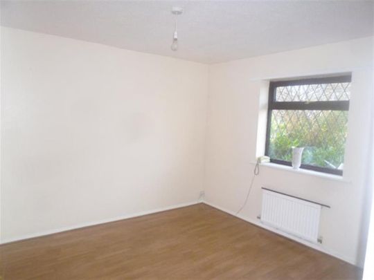 Brushes Road, Stalybridge, , SK15 3EF - Photo 1