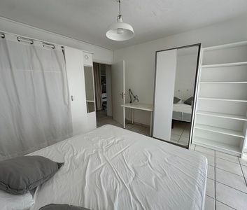 Location Appartement 2 pièces 43m² TOULON 83000 - Photo 6