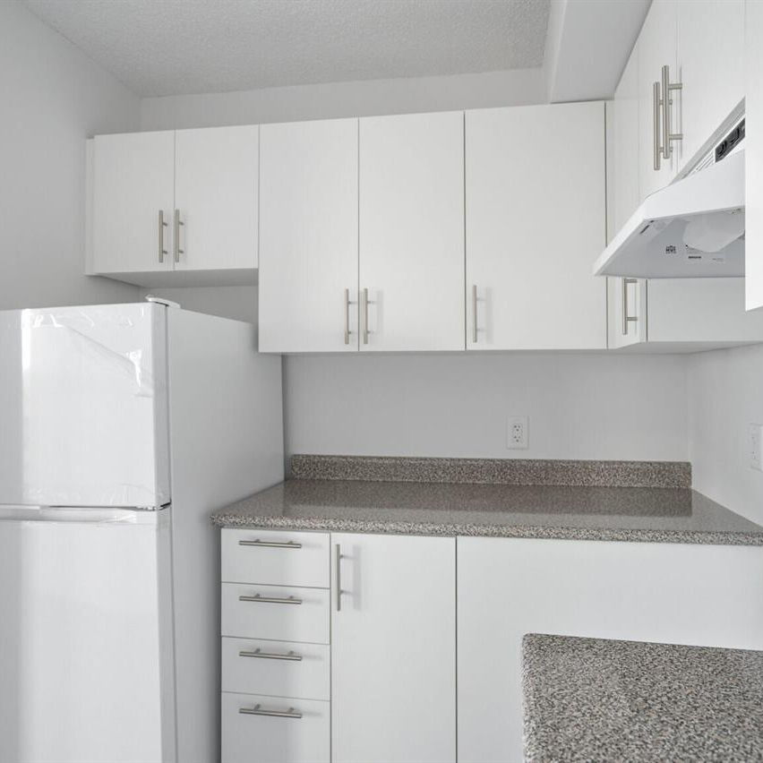 2 Bedroom Available At 5740 Cavendish Boulevard, Côte Saint-Luc - 5740 Cavendish Boulevard, Côte-Saint-Luc - Photo 2