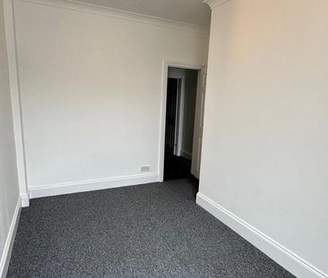 1 bedroom in a house share to rent - Photo 6