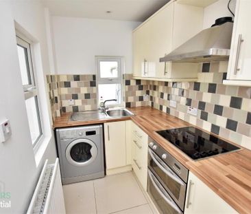 73 Cheviot Avenue, Belfast, BT4 3AG - Photo 6