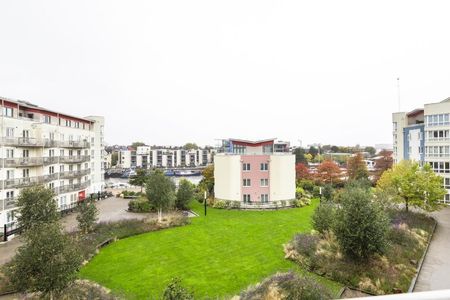 1 Bed Flat - Photo 3