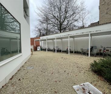 Unieke woning met 3 slaapkamers, terras en zicht op de kathedraal! - Foto 5