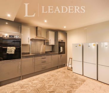 1 bedroom room to rent Langsett Road, Sheffiel - Photo 6