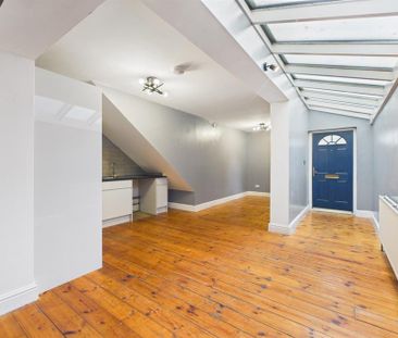 1 bedroom flat to rent - Photo 6