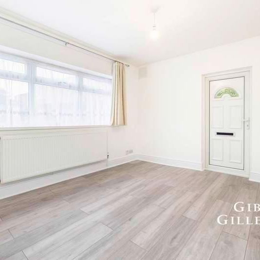 Headstone Lane, Harrow, HA3 - Photo 1