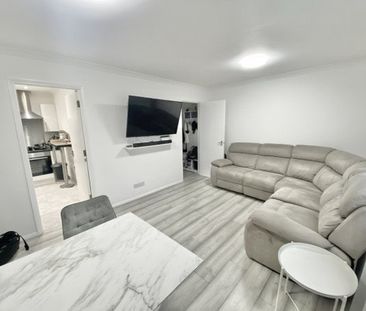 Coal Court Grays, Property for rent - Photo 2