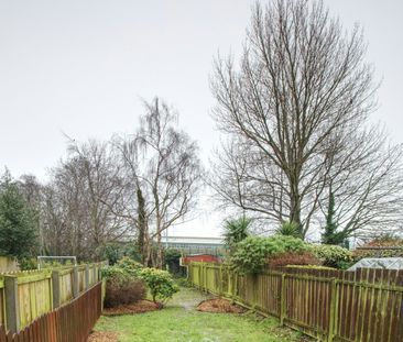 Terraced House to rent on - Photo 2