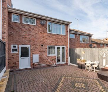 2 bedroom terraced house to rent - Photo 2