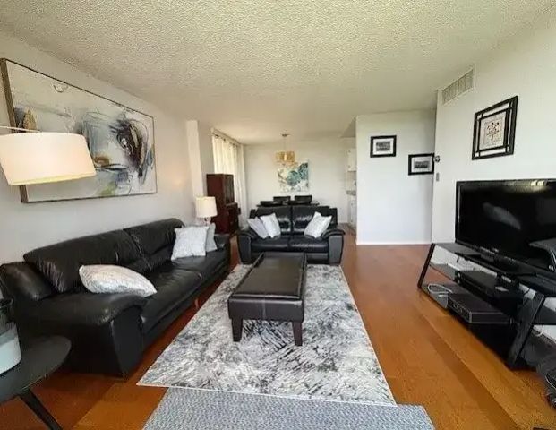 Fully furnished 2 bedroom Includes ALL utilities + underground parking | 9909 104 Street NW, Edmonton - Photo 1