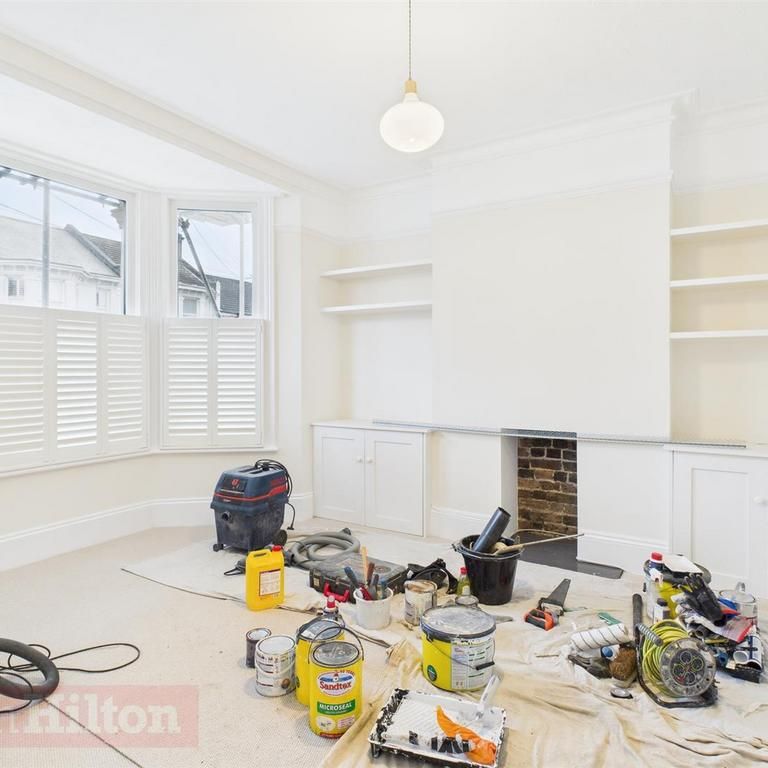 2 bedroom maisonette to rent - Photo 1