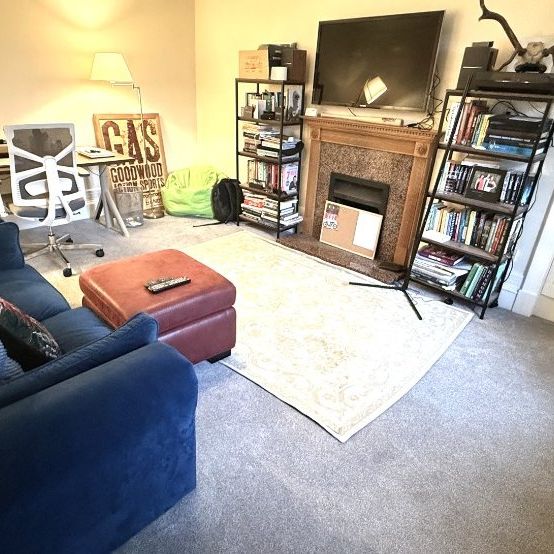 P2109: Glassel, Banchory, Aberdeenshire - Photo 1