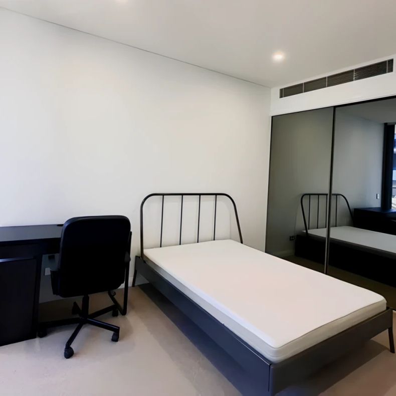 3 bed 2 bath*238 - Photo 1