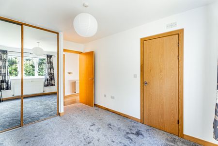 Available unfurnished from 04/11/2025 - Photo 2