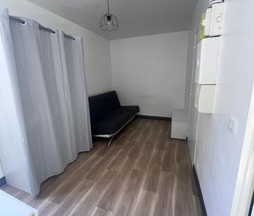 Location Appartement 1 pièce 16m² VENCE 06140 - Photo 1