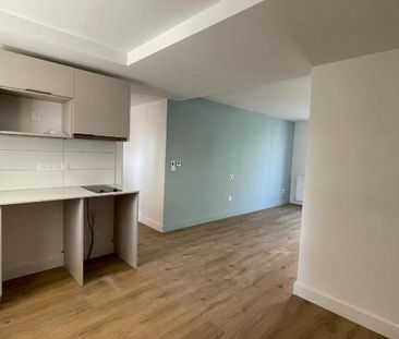 Location Appartement 1 pièce 37m² MULHOUSE 68100 - Photo 4