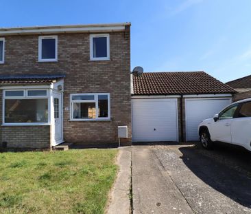 3 bedroom semi-detached house to rent - Photo 3