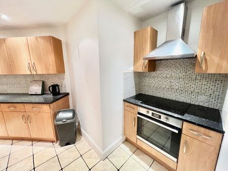 Holmhead Crescent, Cathcart, G44 4HF - Photo 3