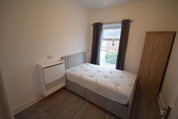 1 bedroom retirement property to rent - Photo 1