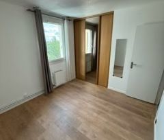 Location Appartement 4 pièces 70m² ST DENIS 93200 - Photo 6
