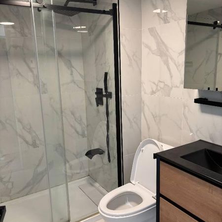 Studio rénové à louer – NDG / Métro Vendôme - Photo 4