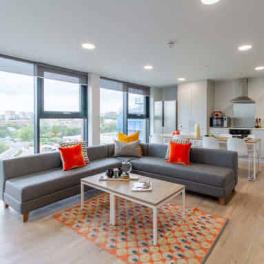 Silver En Suite - Photo 1