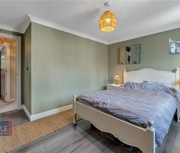 3 bedroom terraced house to rent - Photo 5