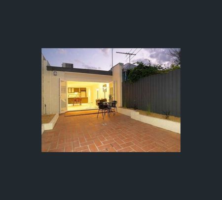 11 Fenwick Street, Thornbury, Vic 3071 - Photo 4