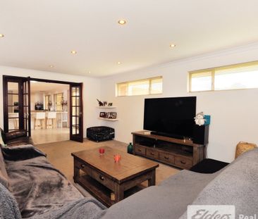 EXTRA LARGE FAMILY HOME IN POPULAR WAIKIKI - Photo 2