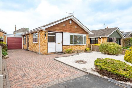 2 bedroom detached bungalow to rent - Photo 4